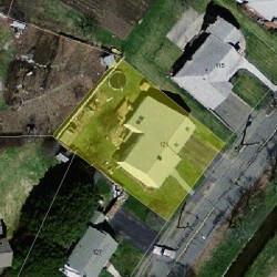 121 Albemarle Rd, Newton MA 02460-1136 aerial view