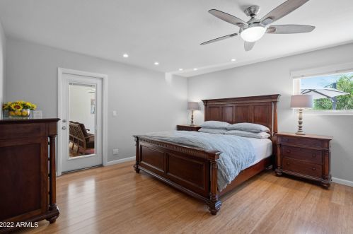 4637 Cholla St, Phoenix AZ 85029-3800 exterior