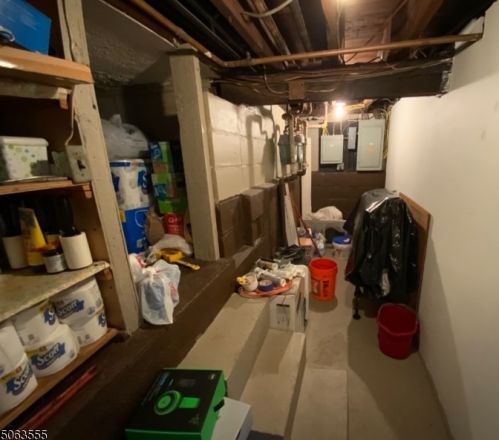 14 Oak St, Belleville NJ 07109-2659 exterior