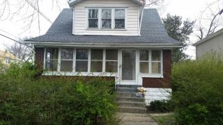 137 46th St, Louisville KY  40212-2621 exterior