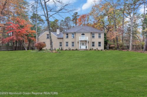 6 Pitney Ln, Jackson Twp NJ 08527-2933 exterior