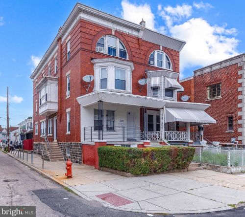6033 Chestnut St, Philadelphia, PA 19139-3046