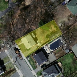 81 Prairie Ave, Newton MA  02466-1614 aerial view