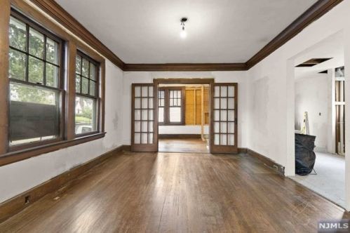 33 Hamilton Ave, Kearny NJ  07032-1804 exterior