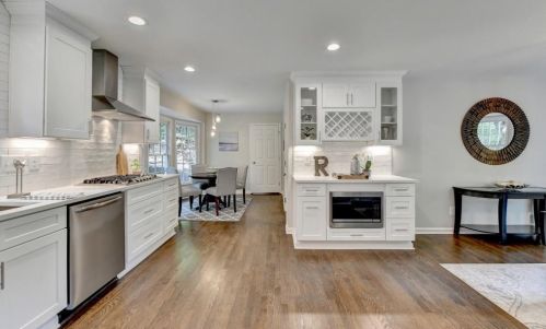 2349 Leisure Lk Dr, Atlanta GA 30338-5319 exterior