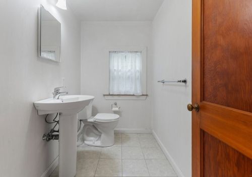 6 Frankwood Ave, Beverly MA  01915-1008 exterior