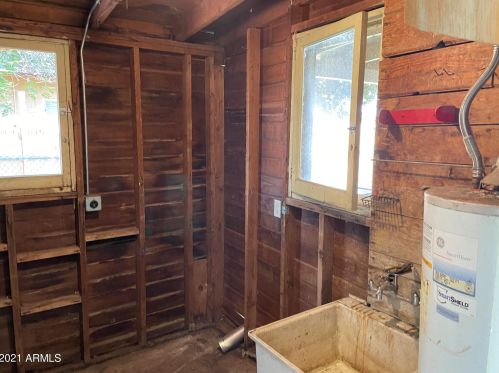 3536 Earll Dr, Phoenix AZ 85013-4314 exterior