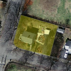 4 Henshaw Pl, Newton MA 02465-1656 aerial view