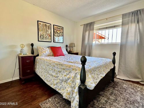 2908 Corrine Dr, Phoenix AZ 85029-1937 exterior