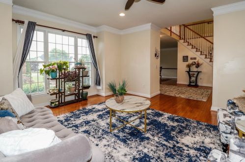 10 Summerhill Ct, Columbus NJ  08022-1970 exterior