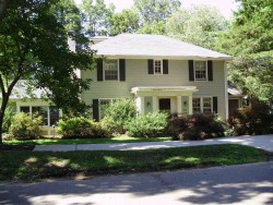 211 Greenwood St, Newton, MA 02459-3039