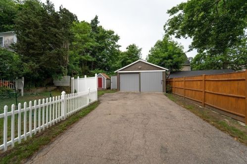 47 Alden St, Plymouth MA  02360-4514 exterior