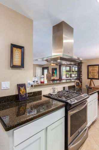 2345 Earll Dr, Phoenix AZ 85012-2632 exterior