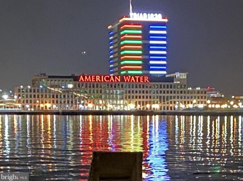 7 Columbus Blvd, Philadelphia PA  19106-1402 exterior