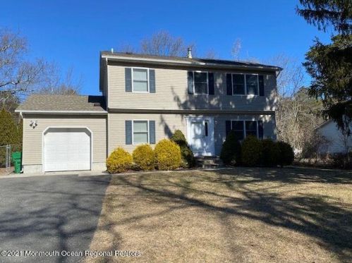 760 Veterans Hwy, Jackson Twp NJ 08527-3335 exterior