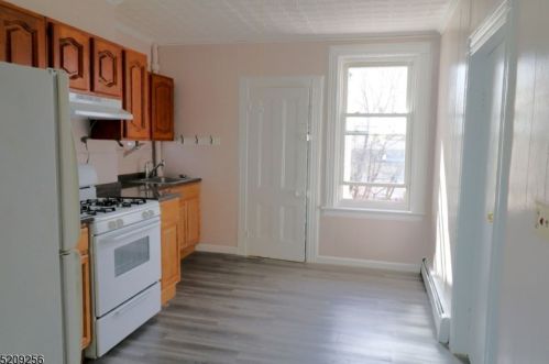 331 Sussex St, East Newark NJ  07029-2125 exterior