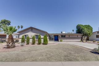 2928 Port Royale Ln, Phoenix, AZ 85053-4812