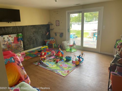 1230 Aldrich Rd, Jackson Twp NJ  08527-1448 exterior