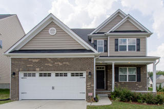 1506 Eagle Lodge Ln, Durham, NC 27703-7946