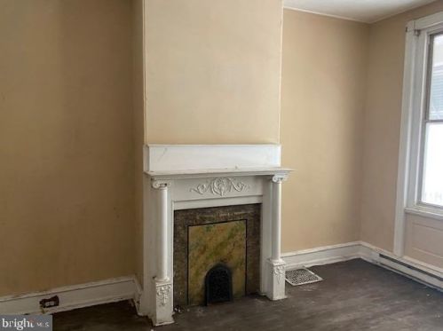 3319 Bouvier St, Philadelphia, PA 19140-4920