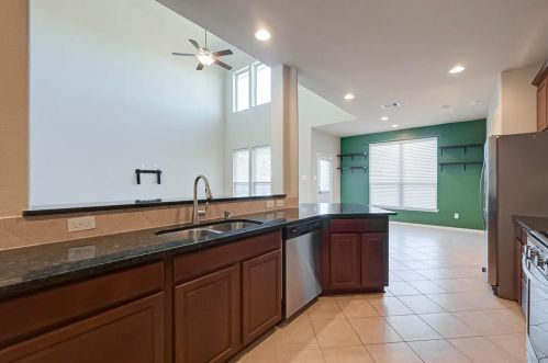 123 Conchola Ln, Richmond TX 77469-1823 exterior