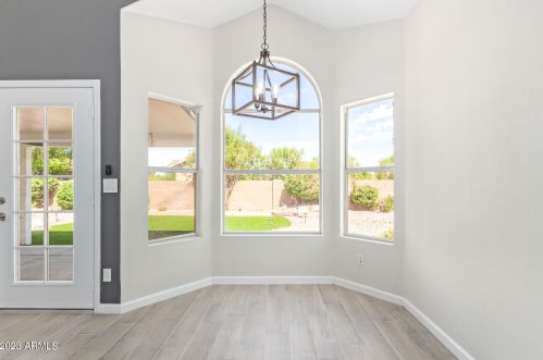 1222 Beverly Ln, Phoenix AZ 85032-3408 exterior