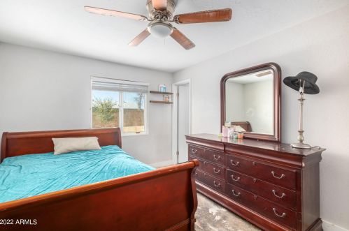 6340 Berkeley Rd, Phoenix AZ 85035-4620 exterior