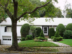 144 Evelyn Rd, Newton, MA 02468-1042