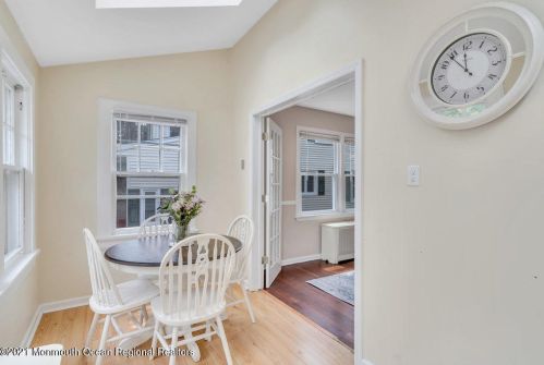 39 Brown Pl, Tinton Falls NJ  07701-2206 exterior