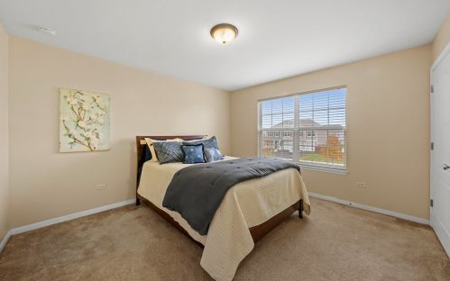 2293 Pebblestone Way, Lemont IL 60490-5062 exterior