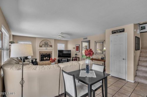 2145 Cathedral Rock Dr, Phoenix AZ 85048-8909 exterior