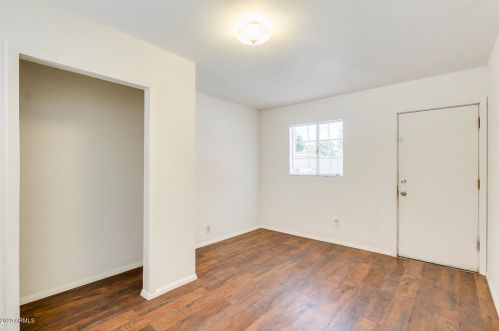 6314 13 Pl, Phoenix AZ 85042-5663 exterior