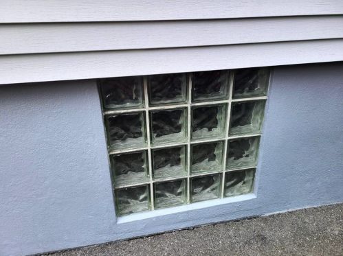 87 Briggs St, New Bedford MA 02740-3206 exterior