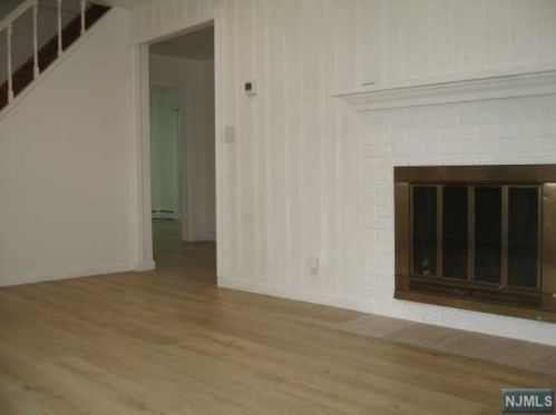 56 Day Ave, Tenafly NJ  07670-1441 exterior