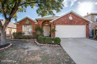 5002 Wordsworth Dr, Garland TX  75043-7634 exterior