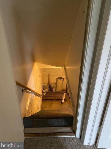 609 Broadway, West Deptford NJ 08093-1172 exterior