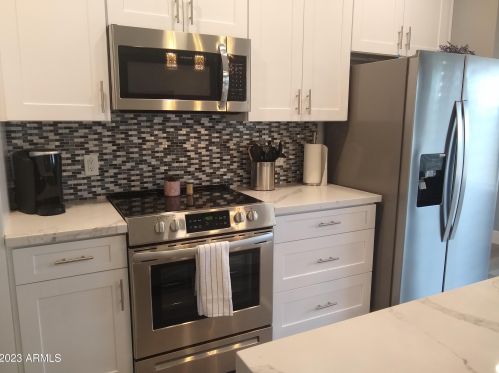 2229 Cambridge Ave, Phoenix AZ  85006-1321 exterior