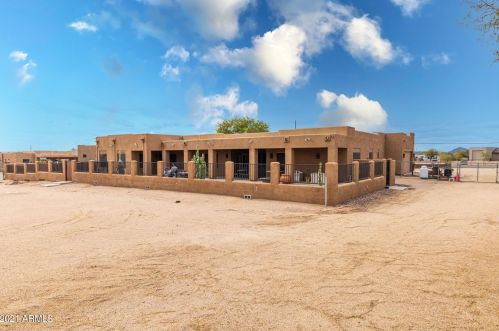 37405 16 St, Phoenix AZ 85086-6479 exterior