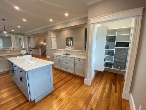 11 Avon Pl, Arlington MA 02474-6603 exterior