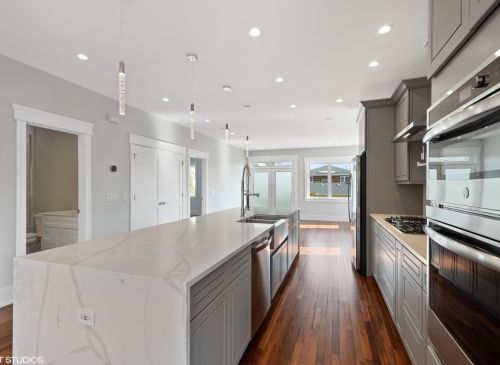 3605 Home Ave, Forest View IL 60402-1652 exterior