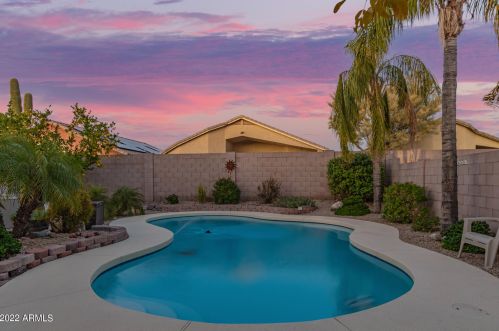 2412 Cielo Grande Ave, Phoenix AZ  85024-7552 exterior