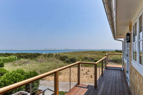 34 Holway St, Chatham MA  02633-2415 exterior