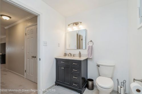 71 Wigwam Ln, Tinton Falls NJ 07724-3176 exterior