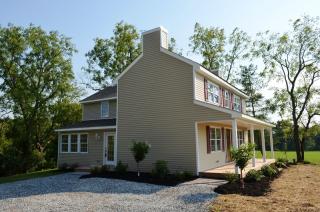 86 Rick Rd, Milford, NJ 08848-2111