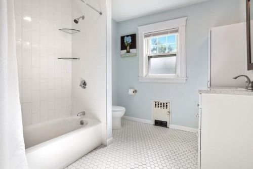 529 Pleasant St, Winthrop MA  02152-2756 exterior