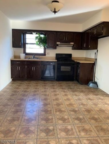 421 Un Ave, Belleville NJ 07109-1609 exterior