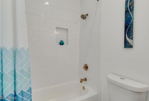 4013 49 Pl, Phoenix AZ 85018-2965 exterior