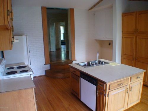 4737 3rd St, Louisville KY  40214-2123 exterior