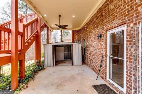 2404 Wild Oak Ct, Stockbridge GA 30281-9210 exterior