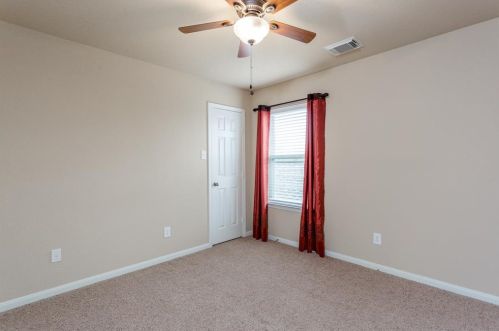 6311 Carnaby Ln, Richmond TX 77471-4588 exterior